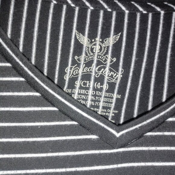 Faded Glory Women's Pullover Top S (4-6) Black & White Stripes - Picture 3 of 4
